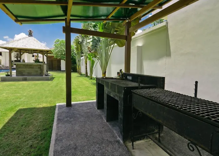 Bali Luxury Boutique And 4* Tanah Lot