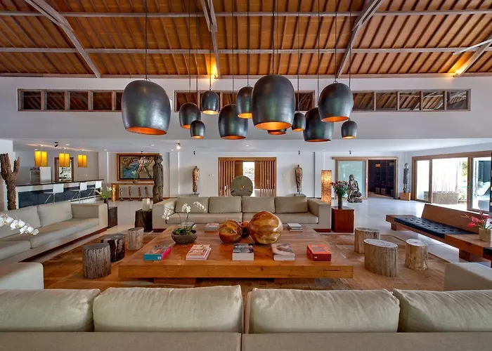 Bali Luxury Boutique And Tanah Lot