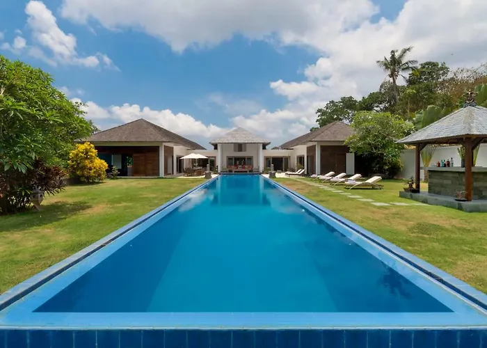 Resort Bali Luxury Boutique And Tanah Lot
